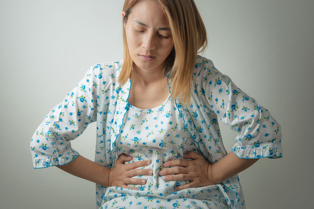 6 Common Symptoms of Ovarian Cancer